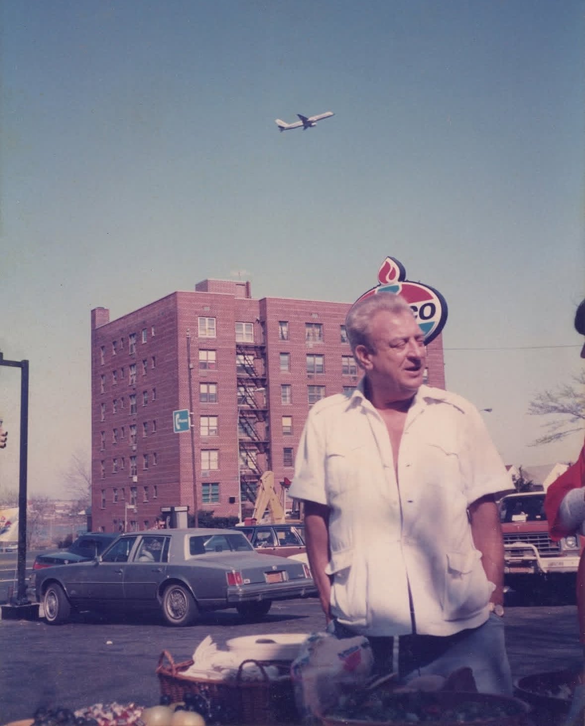 Rodney Dangerfield 1980s New York.jpeg